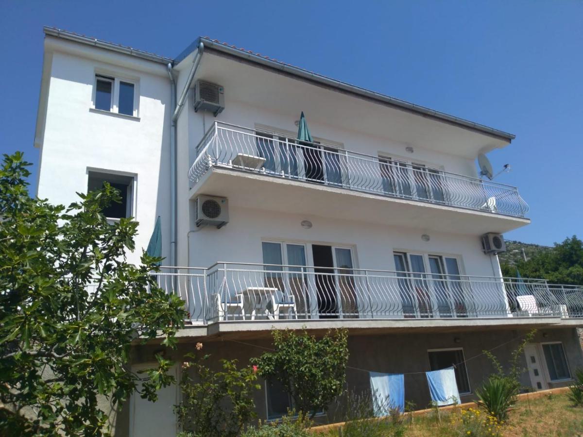 Sea Side App Apartman Vratarusa Kültér fotó