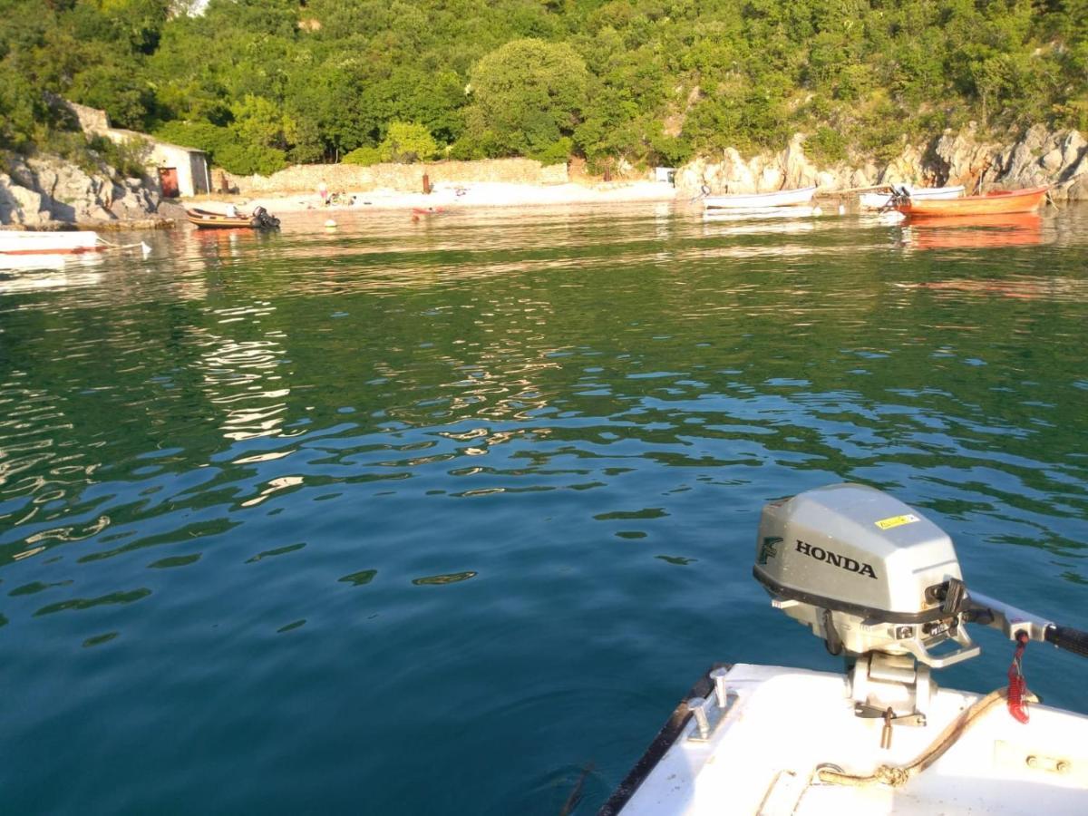 Sea Side App Apartman Vratarusa Kültér fotó